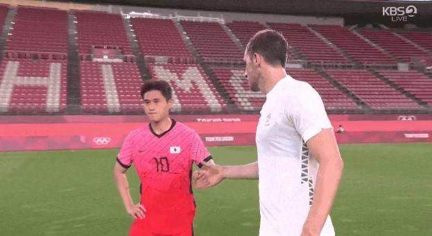 云开体育-输球又输人?韩国国奥赛后拒握手 韩网友:国家耻辱