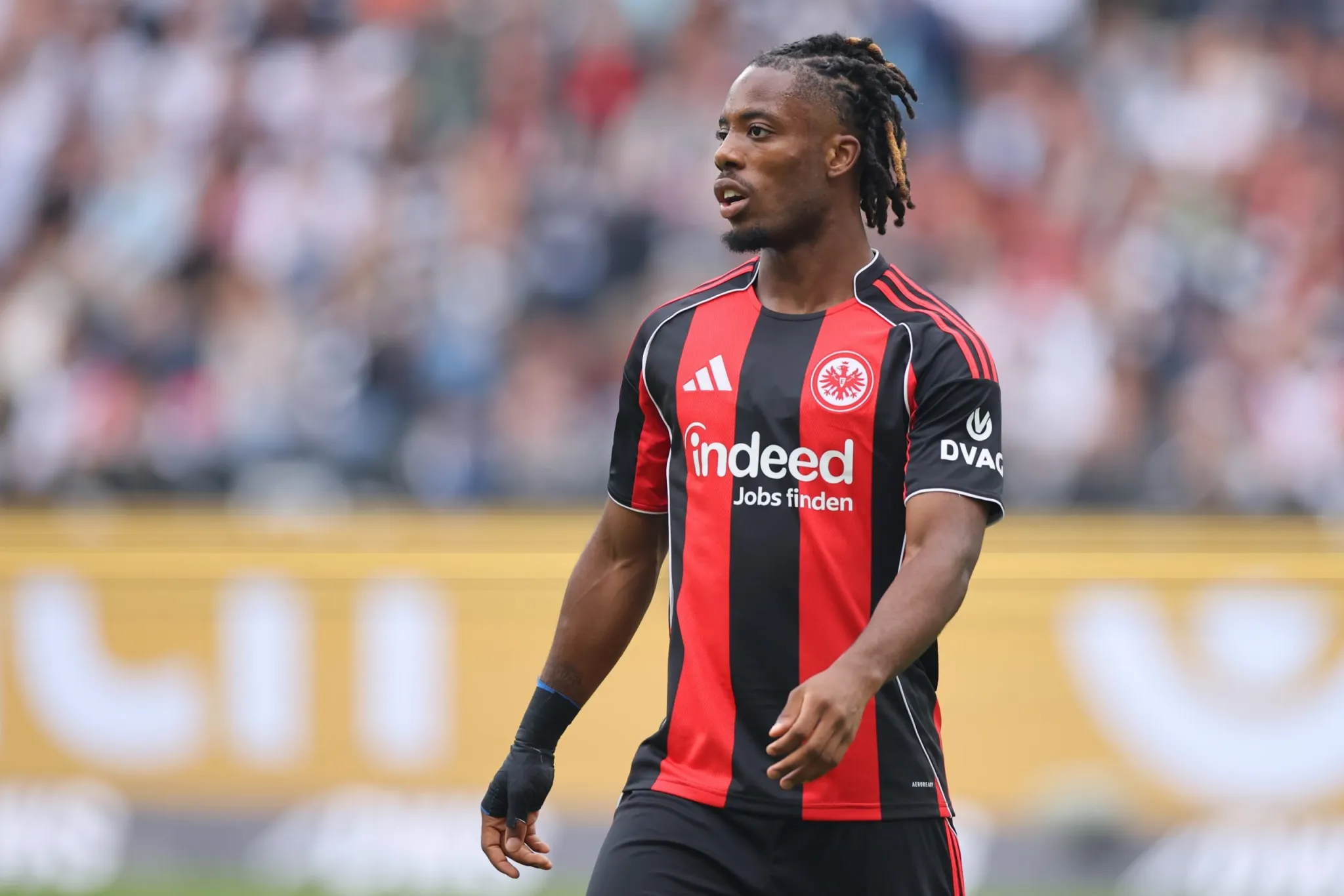 kaiyun-尼斯主帅：瓦希只是希望被爱，他的到来改变了尼斯的一切